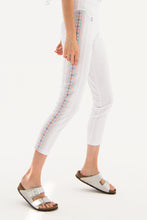 Load image into Gallery viewer, Pure White Striped Leggings