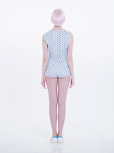 Load image into Gallery viewer, Madellion Crop Top